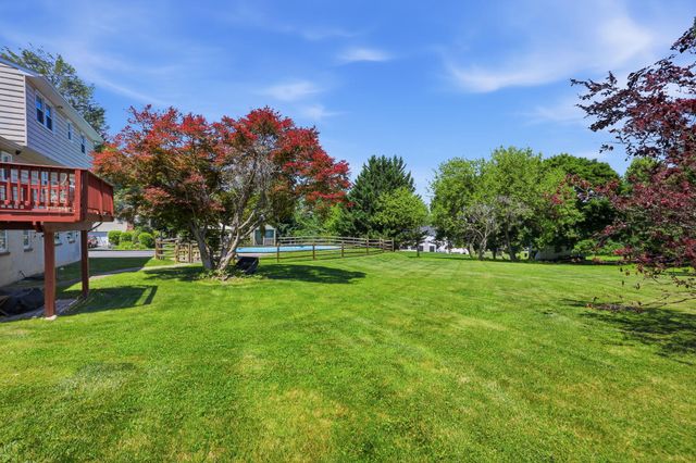 111 SKYLINE DR, Landenberg, PA 19350