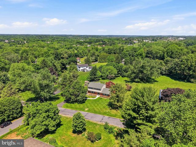 111 SKYLINE DR, Landenberg, PA 19350