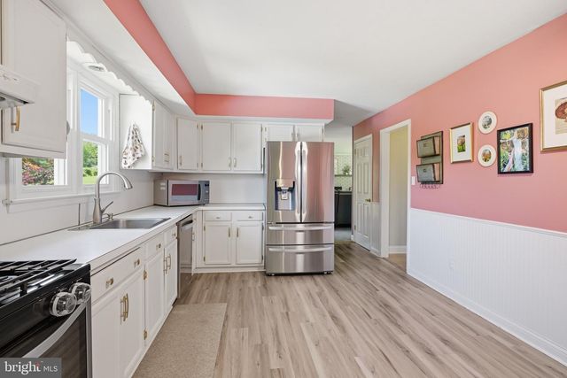 111 SKYLINE DR, Landenberg, PA 19350