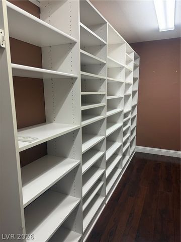 10849 Wallflower Avenue, Las Vegas, NV 89135