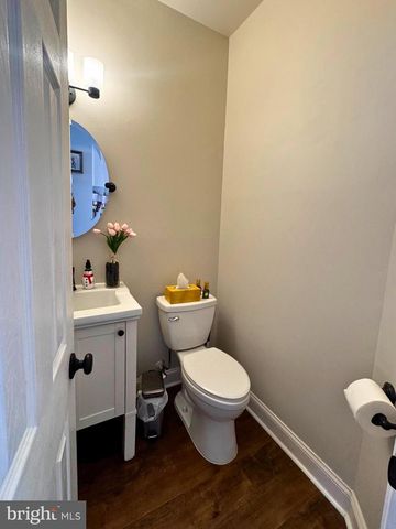 45713 PADDINGTON STATION TER, Sterling, VA 20166