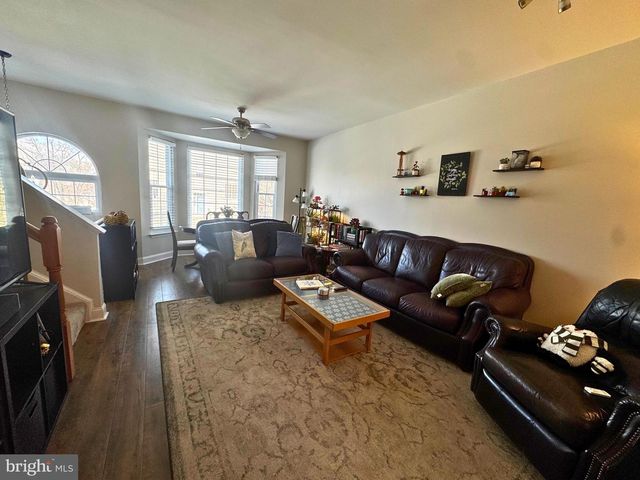 45713 PADDINGTON STATION TER, Sterling, VA 20166