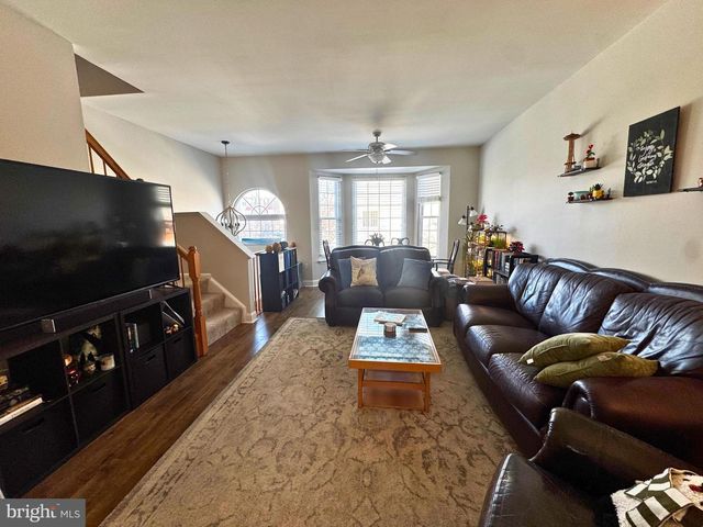 45713 PADDINGTON STATION TER, Sterling, VA 20166