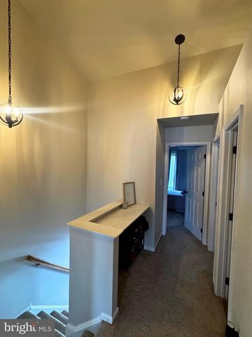 45713 PADDINGTON STATION TER, Sterling, VA 20166