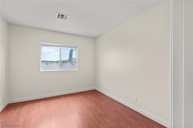 4512 Dawn Peak Street, Las Vegas, NV 89129
