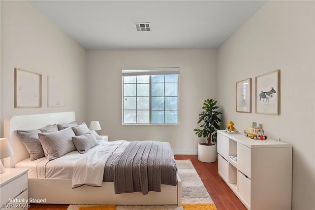 4512 Dawn Peak Street, Las Vegas, NV 89129
