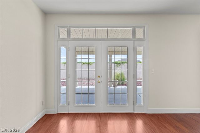 4512 Dawn Peak Street, Las Vegas, NV 89129