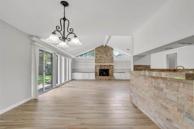 442 Mignon Lane, Houston, TX 77024