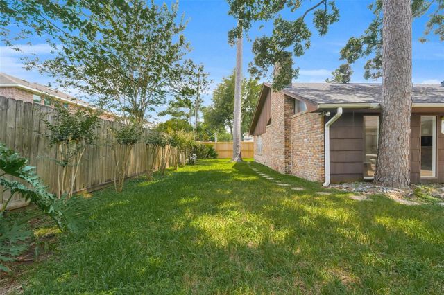 442 Mignon Lane, Houston, TX 77024