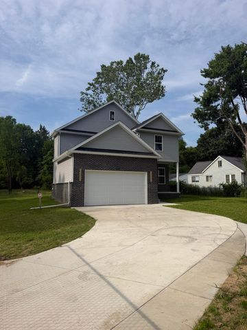 35655 Joy Road, Westland, MI 48185