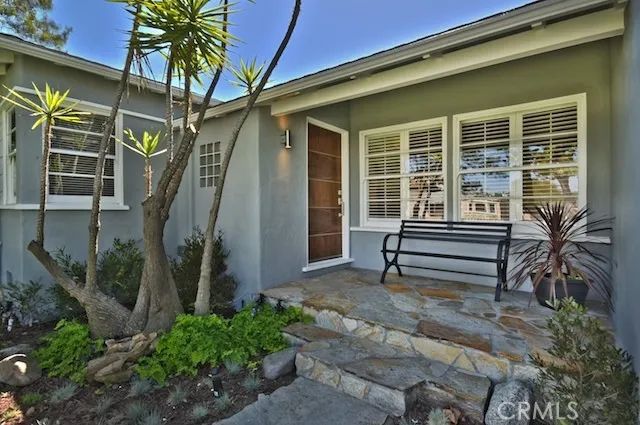 4423 Ethel Avenue, Studio City, CA 91604