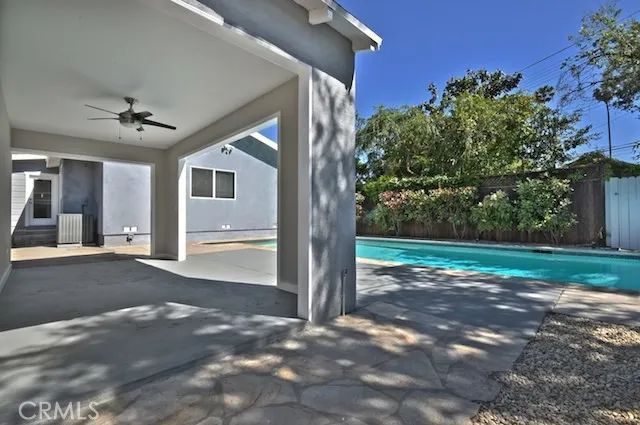 4423 Ethel Avenue, Studio City, CA 91604