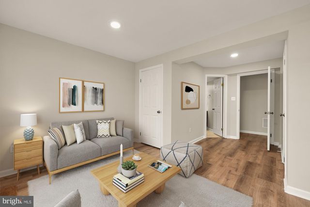 5001 9TH ST S, Arlington, VA 22204