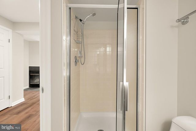 5001 9TH ST S, Arlington, VA 22204