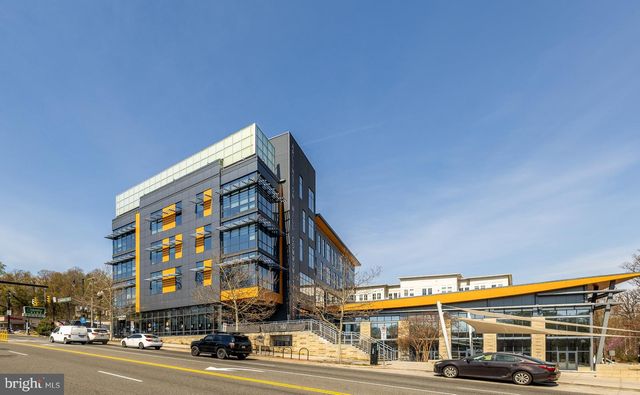 5001 9TH ST S, Arlington, VA 22204