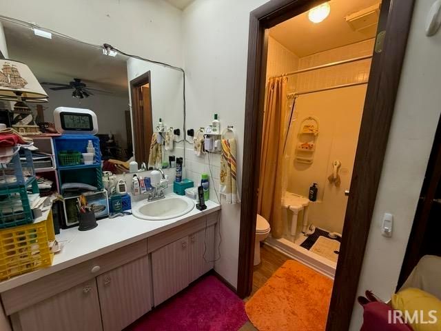 29 Delores Avenue, Peru, IN 46970