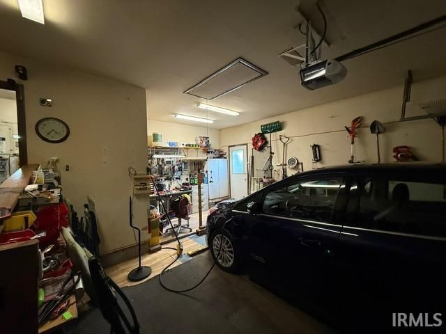 29 Delores Avenue, Peru, IN 46970