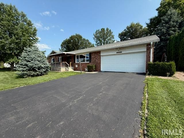 29 Delores Avenue, Peru, IN 46970