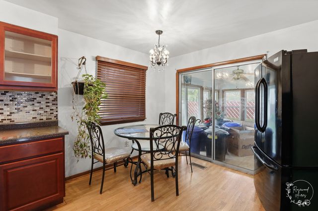 3858 E Lakeview Drive, Kankakee, IL 60901