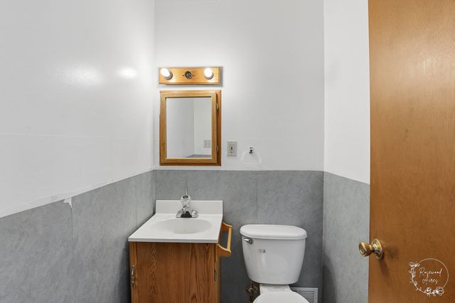 3858 E Lakeview Drive, Kankakee, IL 60901