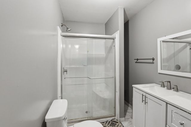 3858 E Lakeview Drive, Kankakee, IL 60901