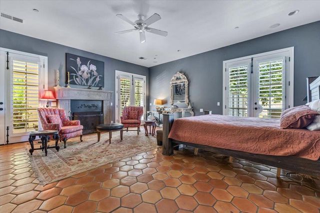2727 Thomas Road, Hollister, CA 95023