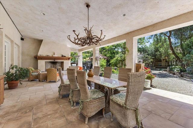 2727 Thomas Road, Hollister, CA 95023