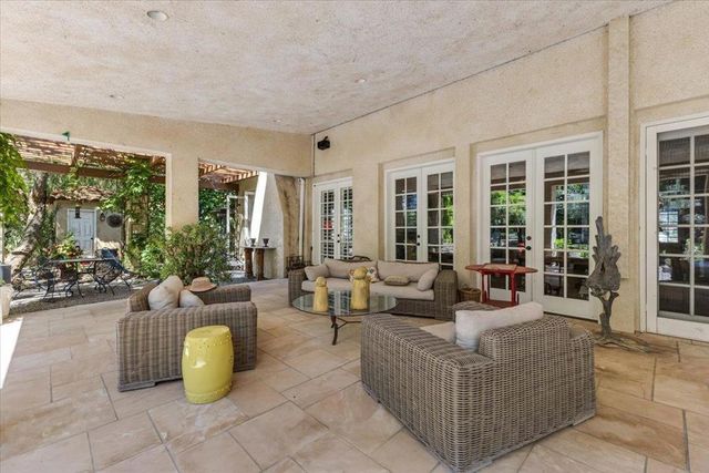 2727 Thomas Road, Hollister, CA 95023
