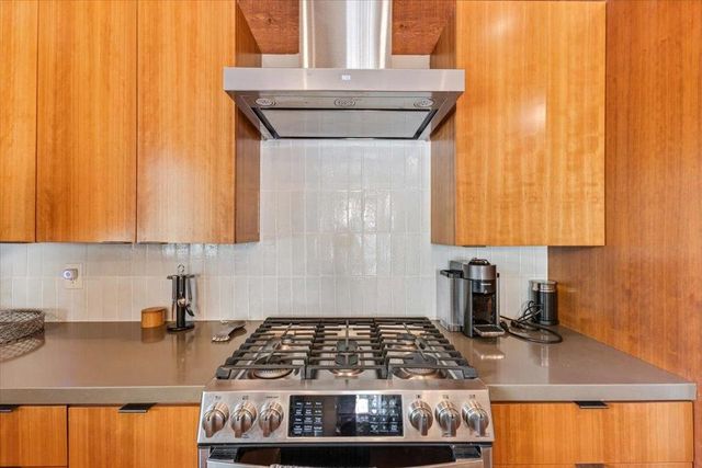 2727 Thomas Road, Hollister, CA 95023