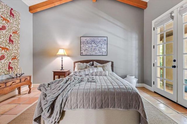 2727 Thomas Road, Hollister, CA 95023