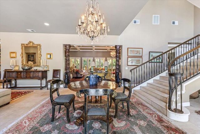 2727 Thomas Road, Hollister, CA 95023