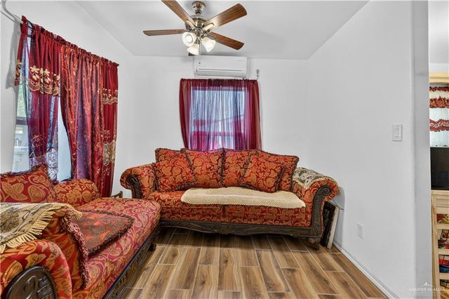 4002 Salinas Street, Edinburg, TX 78541