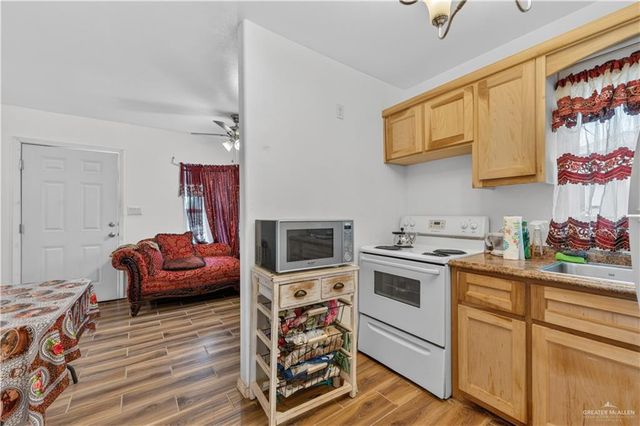 4002 Salinas Street, Edinburg, TX 78541
