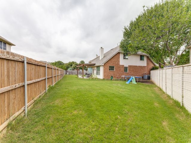 5341 Vestia Drive, Fort Worth, TX 76244