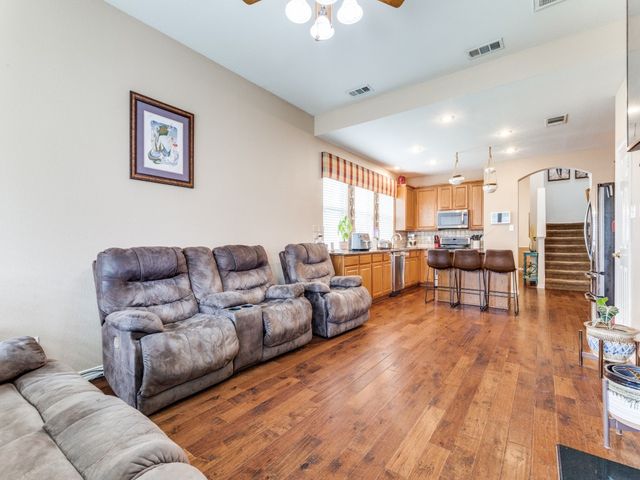 5341 Vestia Drive, Fort Worth, TX 76244