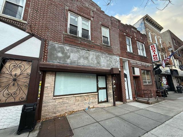 6938 Myrtle Avenue, Glendale, NY 11385