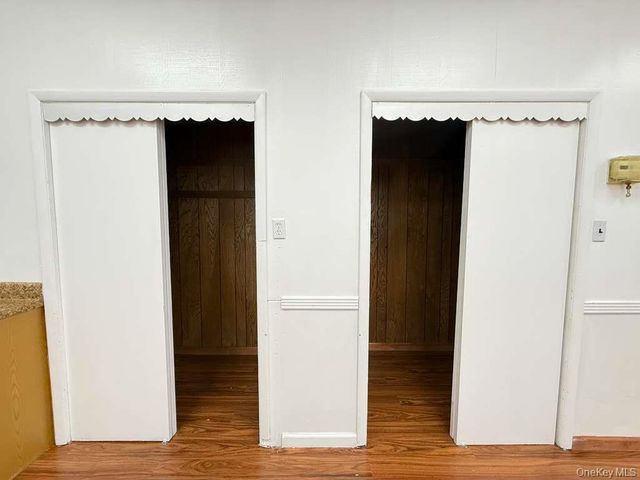 6938 Myrtle Avenue, Glendale, NY 11385