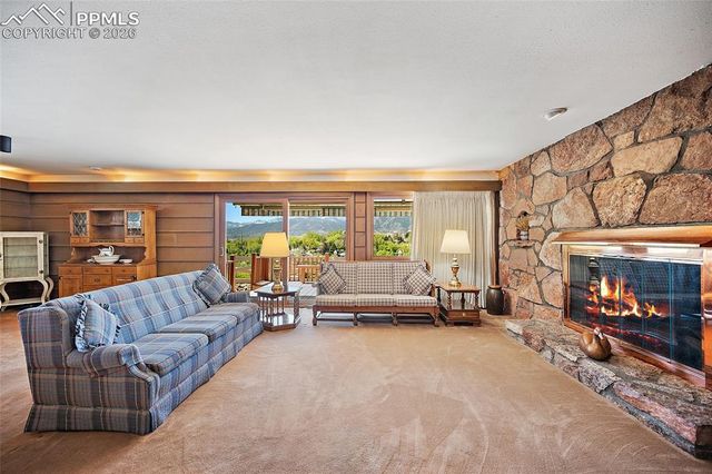40 Friendship Lane, Colorado Springs, CO 80904