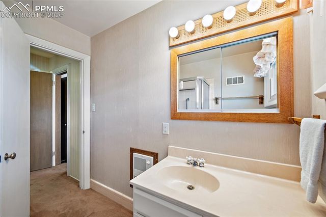 40 Friendship Lane, Colorado Springs, CO 80904