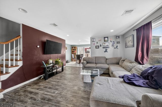 532 Hartford St, Perth Amboy City, NJ 08861