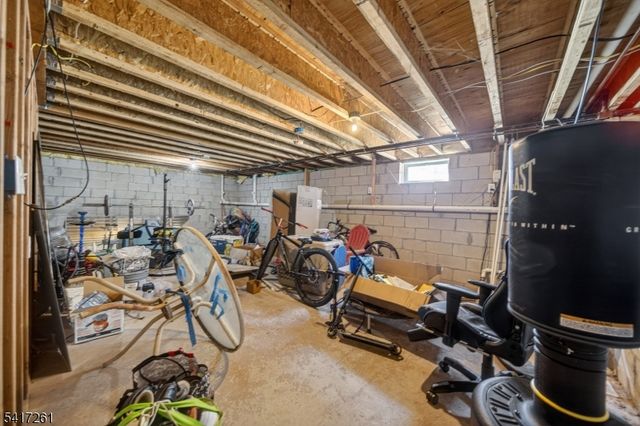 532 Hartford St, Perth Amboy City, NJ 08861