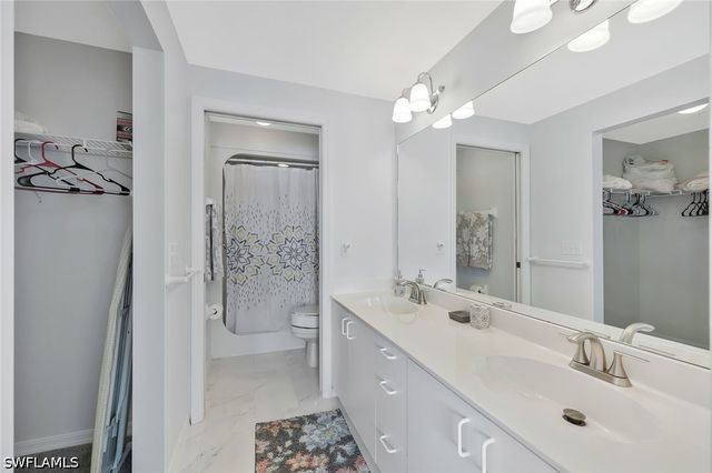 186 Gabriel CIR 3909, Naples, FL 34104