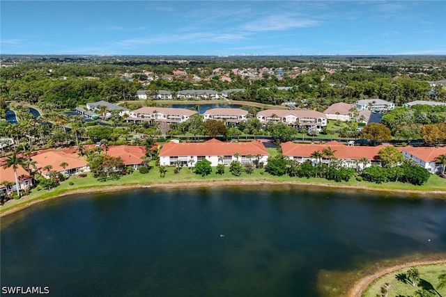 186 Gabriel CIR 3909, Naples, FL 34104