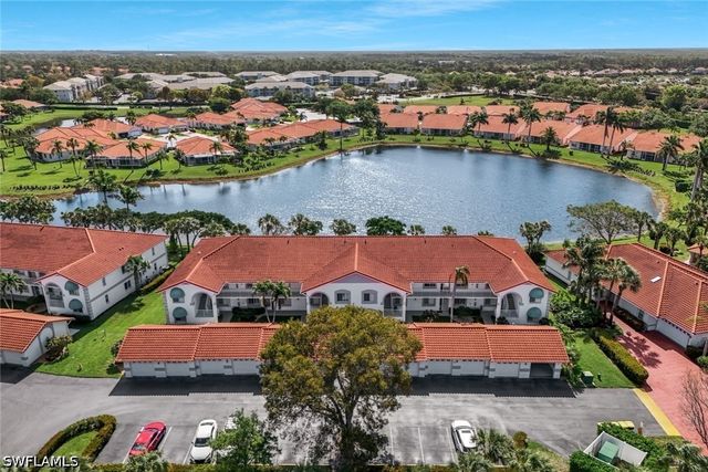 186 Gabriel CIR 3909, Naples, FL 34104