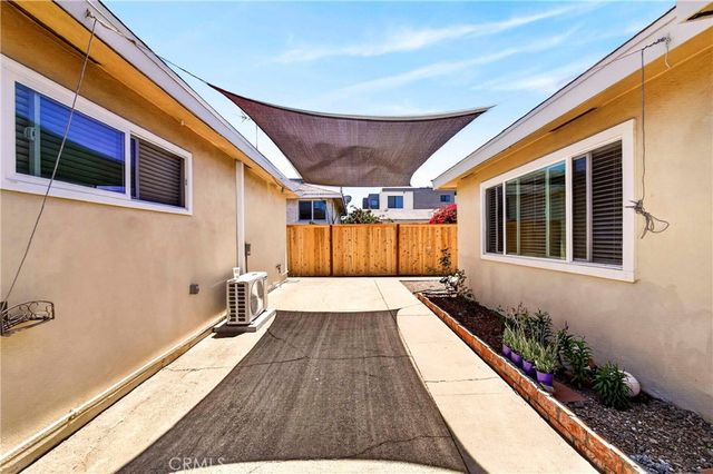 24241 Madison, Torrance, CA 90505