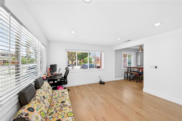 24241 Madison, Torrance, CA 90505