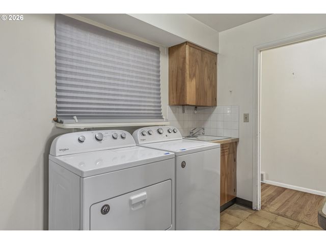5319 Nw WALNUT St, Vancouver, WA 98663