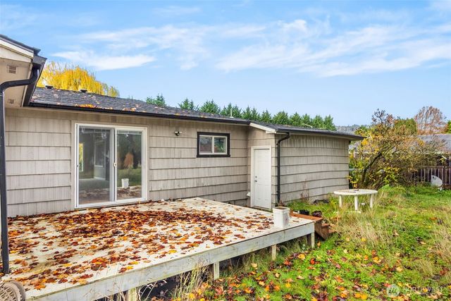 5556 Mt Solo Road, Longview, WA 98632