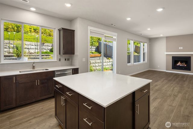 27920 15th Avenue S, Federal Way, WA 98003
