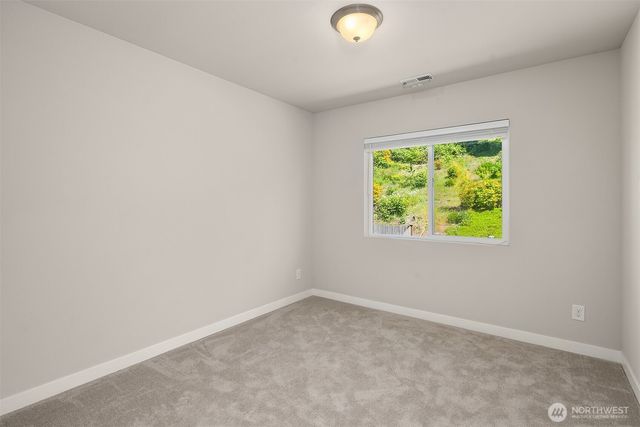 27920 15th Avenue S, Federal Way, WA 98003